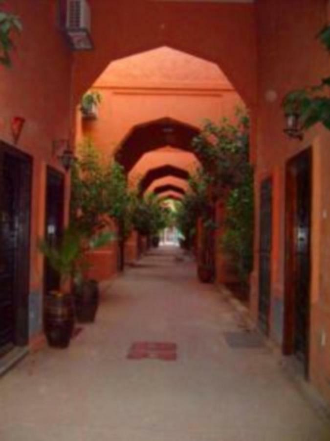 Dar Tariq 3 Suites Avec Pisicine 马拉喀什 外观 照片